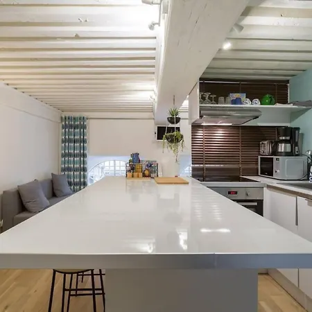 Elegant Loft - 4 People - Place Sathonay Lyon Exterior photo